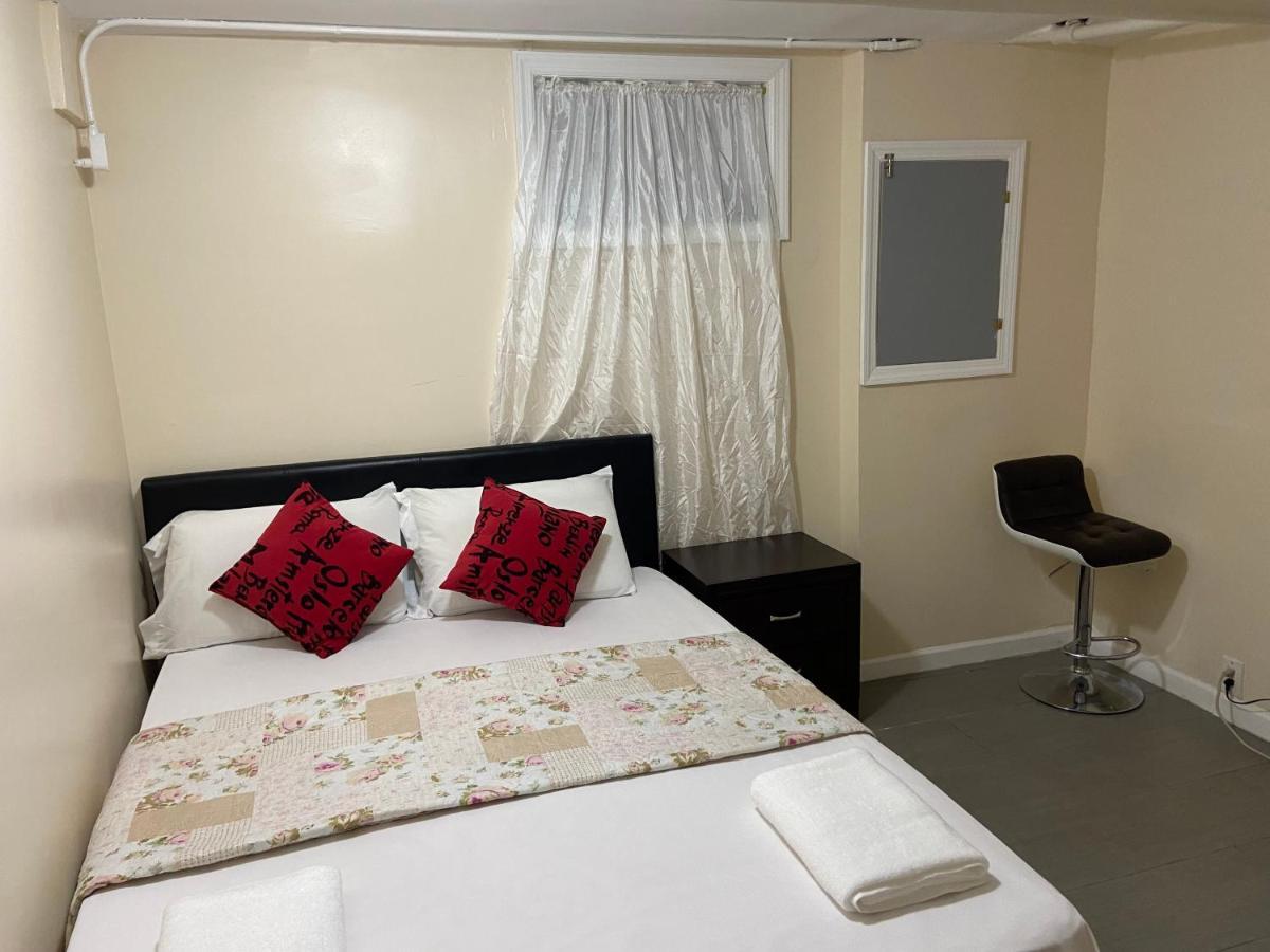 A Private Room In Queens New York Exteriör bild